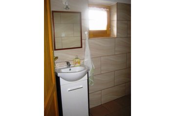 Slovākija Chata Oščadnica, Eksterjers